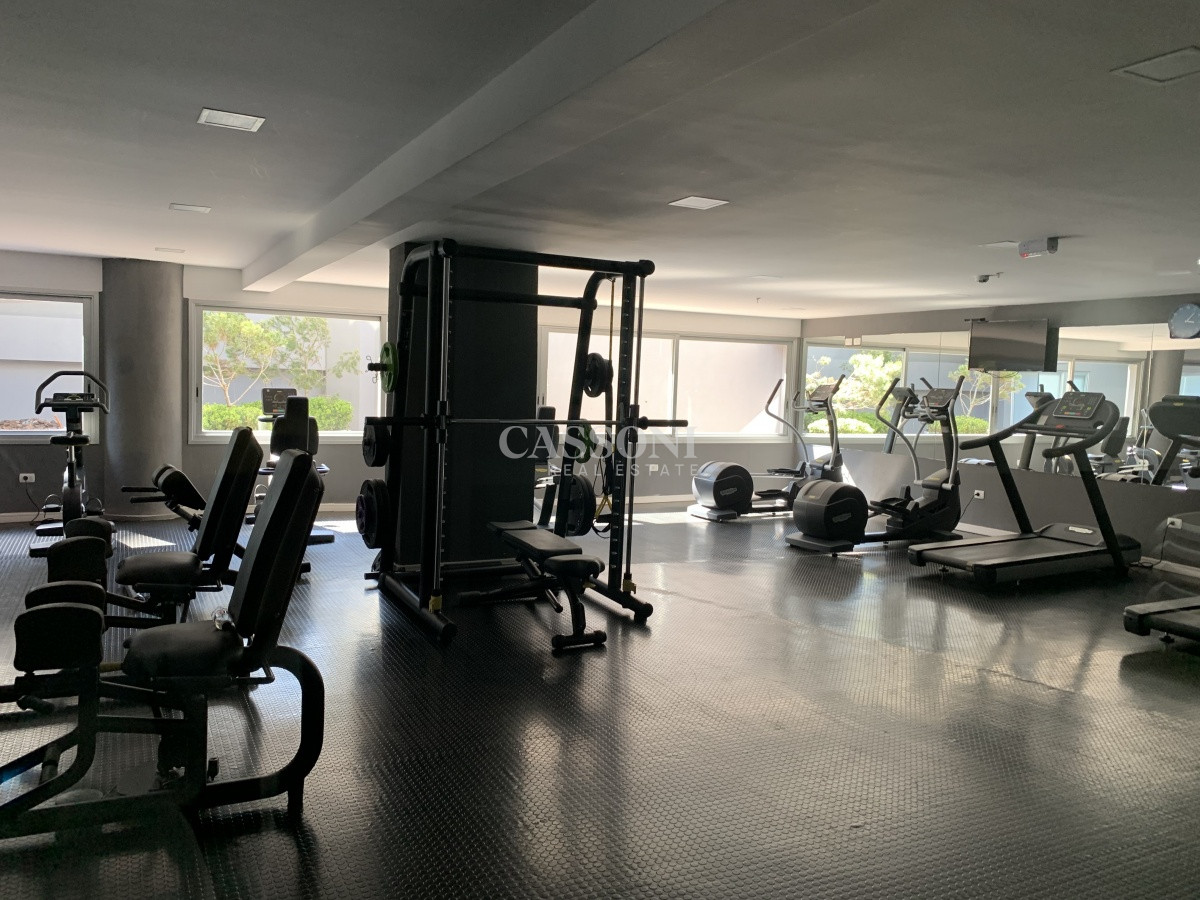 Apartamento ID.25 - Venta, Piso Alto, 3 Dormitorios, Look Brava
