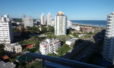 Apartamento cómodo con vista a Playa Brava