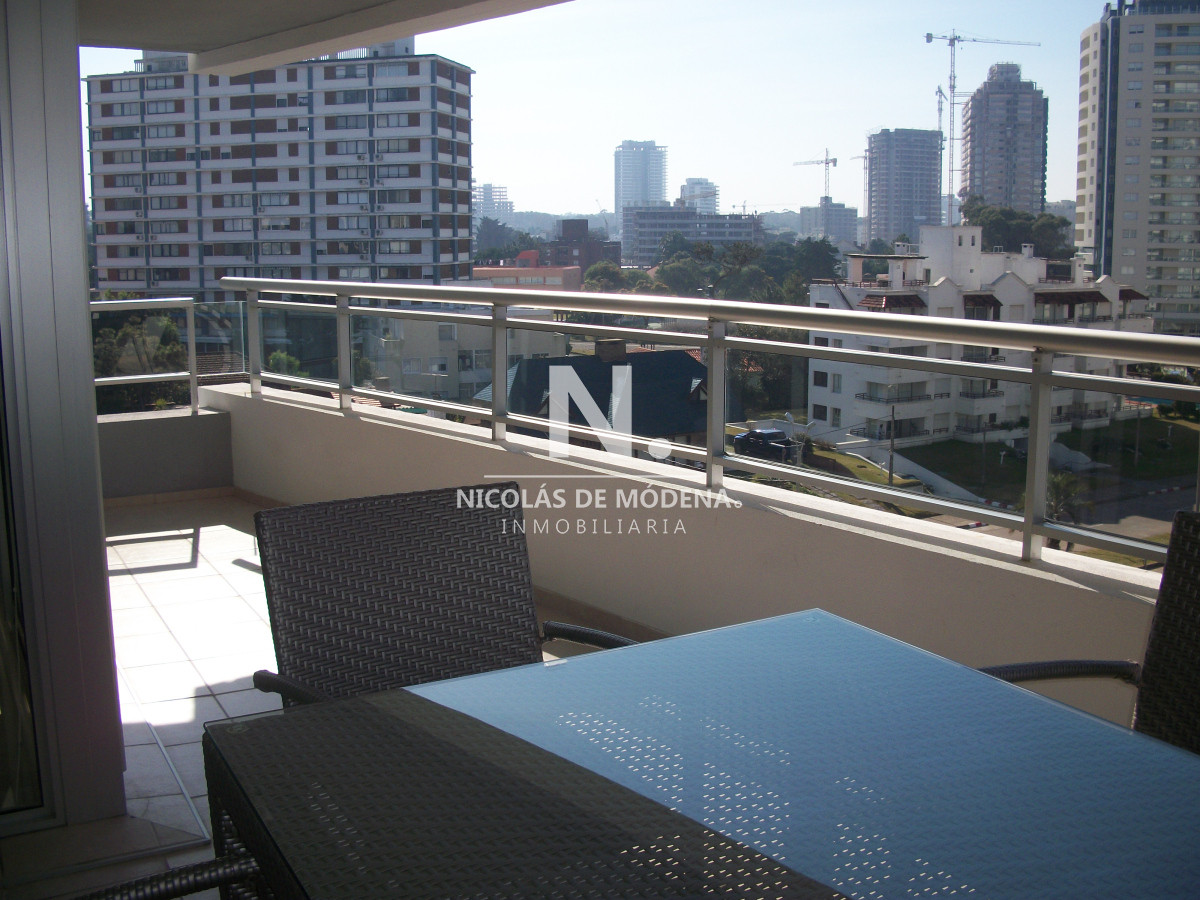 Brava - GoPunta - Portal Inmobiliario de Punta del Este - Maldonado