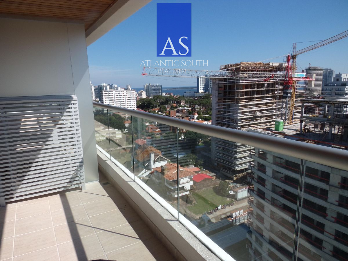 Apartamento ID.2919 - Apartamento piso alto Icon Brava - Playa Brava