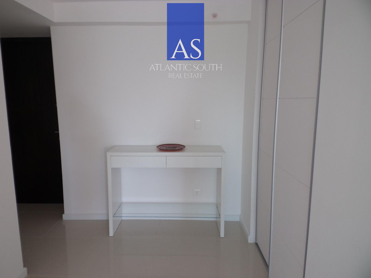 Apartamento ID.2919 - Apartamento piso alto Icon Brava - Playa Brava