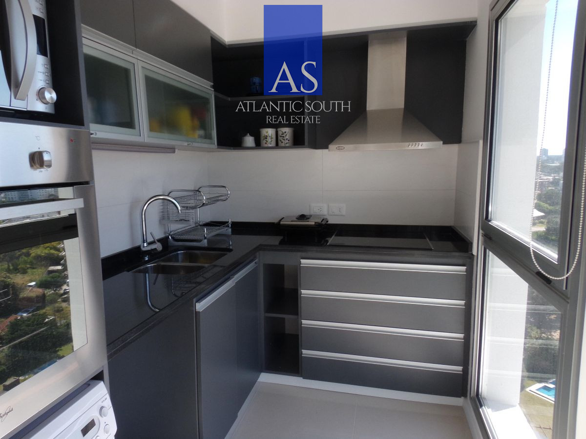 Apartamento ID.2919 - Apartamento piso alto Icon Brava - Playa Brava