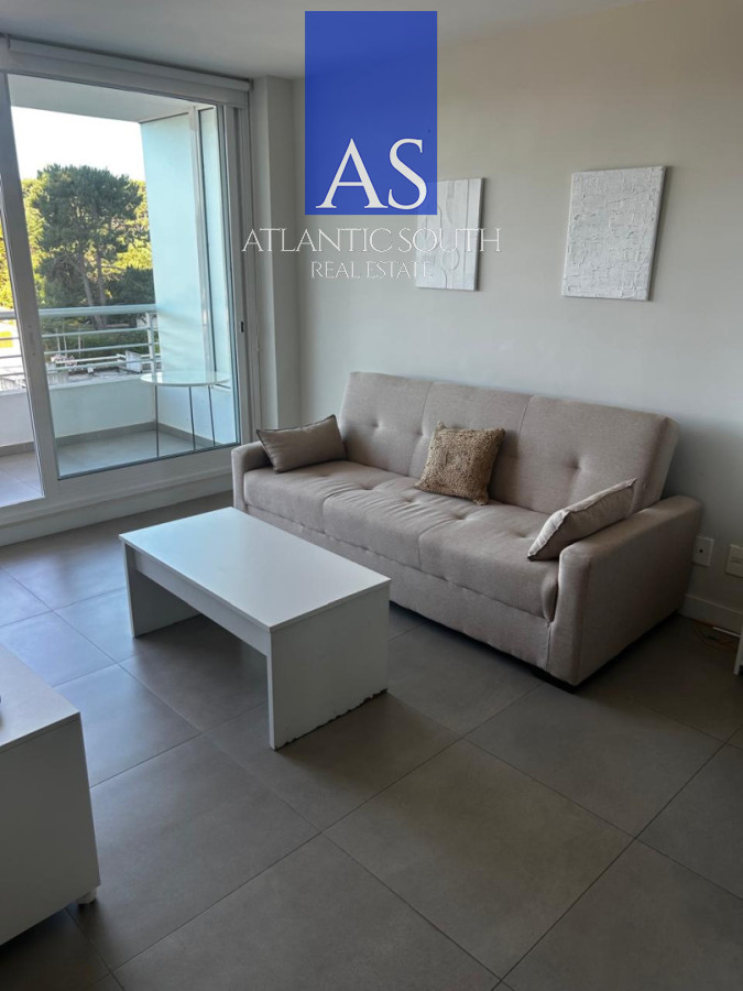 Apartamento ID.4637 - Apartamento moderno de 1 dormitotorio con servicios y garage
