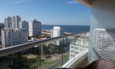 Apartamento piso alto Icon Brava - Playa Brava