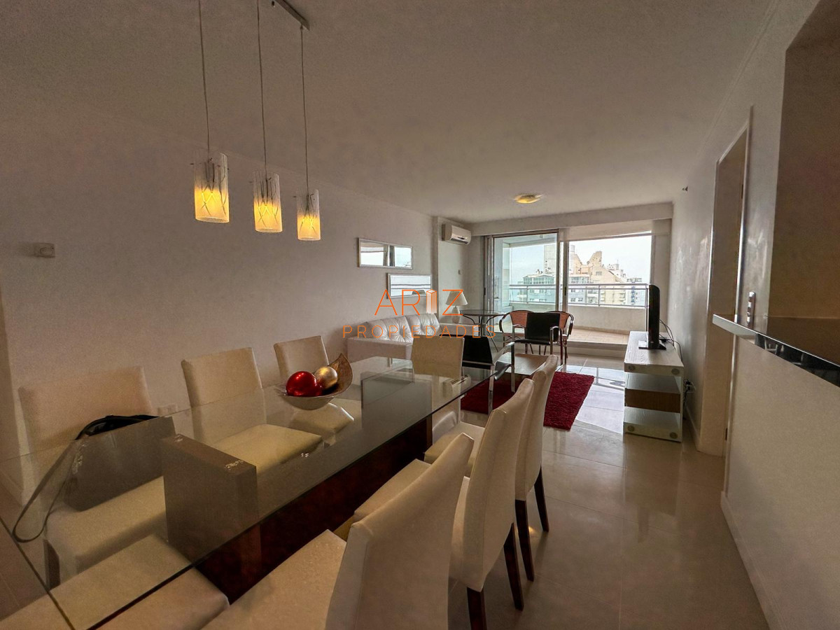 Apartamento ID.2144 - VENTA APARTAMENTO 3 DORMITORIOS 2 BAÑOS PUNTA DEL ESTE A PASOS DE LA BRAVA TODOS LOS SERVICIOS