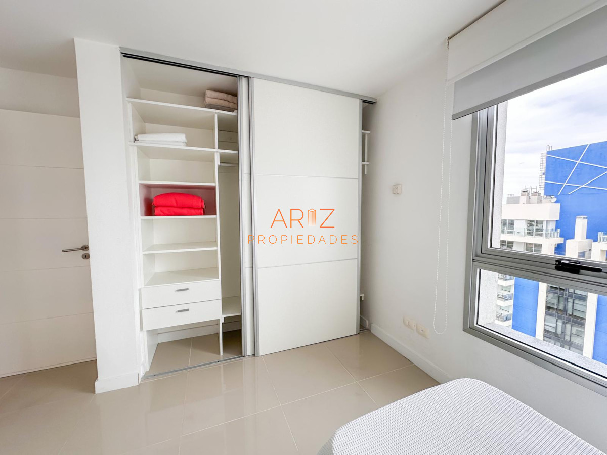 Apartamento ID.2144 - VENTA APARTAMENTO 3 DORMITORIOS 2 BAÑOS PUNTA DEL ESTE A PASOS DE LA BRAVA TODOS LOS SERVICIOS