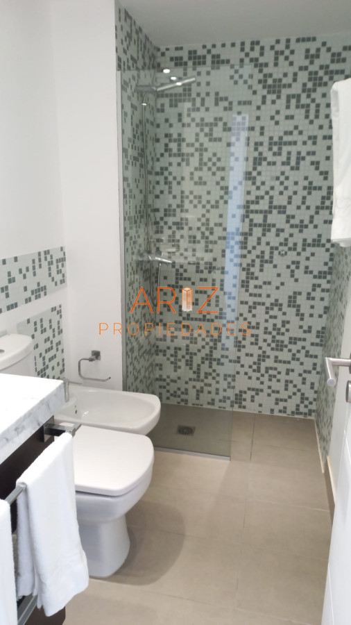 Apartamento ID.2160 - Hermoso apartamento con vista a Playa Brava GRANDES AMBIENTES 3 SUITES PUNTA DEL ESTE