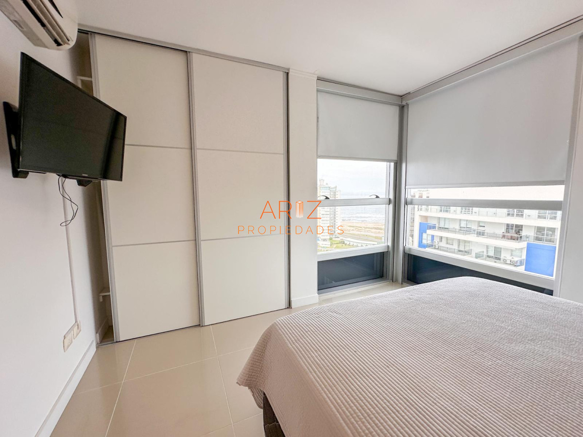 Apartamento ID.2144 - VENTA APARTAMENTO 3 DORMITORIOS 2 BAÑOS PUNTA DEL ESTE A PASOS DE LA BRAVA TODOS LOS SERVICIOS