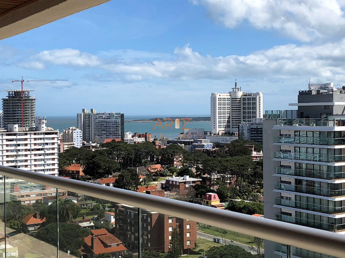 Apartamento ID.1886 - Apartamento - Playa Brava, vista PANORÁMICA 