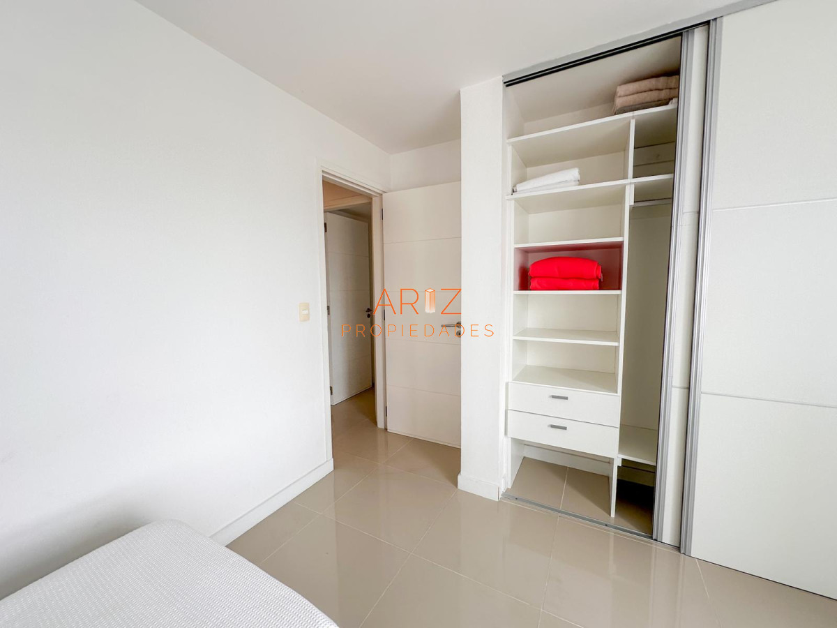 Apartamento ID.2144 - VENTA APARTAMENTO 3 DORMITORIOS 2 BAÑOS PUNTA DEL ESTE A PASOS DE LA BRAVA TODOS LOS SERVICIOS