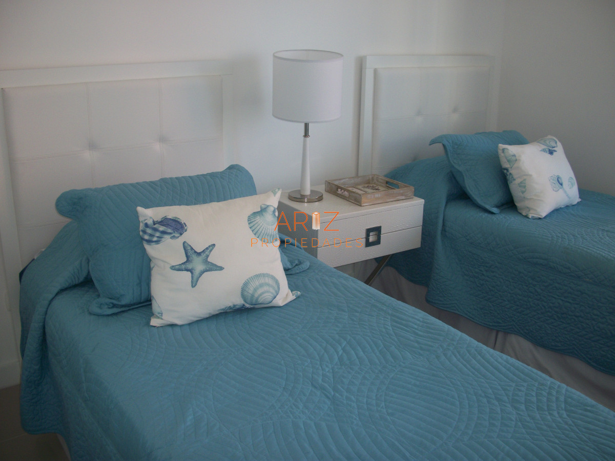 Apartamento ID.2338 - VENTA MUY BUEN PRECIO 2 DORMITORIOS Y MEDIO FOREST TOWER 