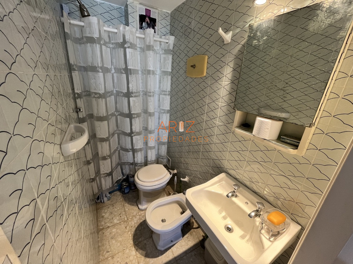 Apartamento ID.2399 - VENTA APARTAMENTO PENINSULA PUNTA DEL ESTE 2 DORMITORIOS 2 BAÑOS VISTA A LA MANSA 