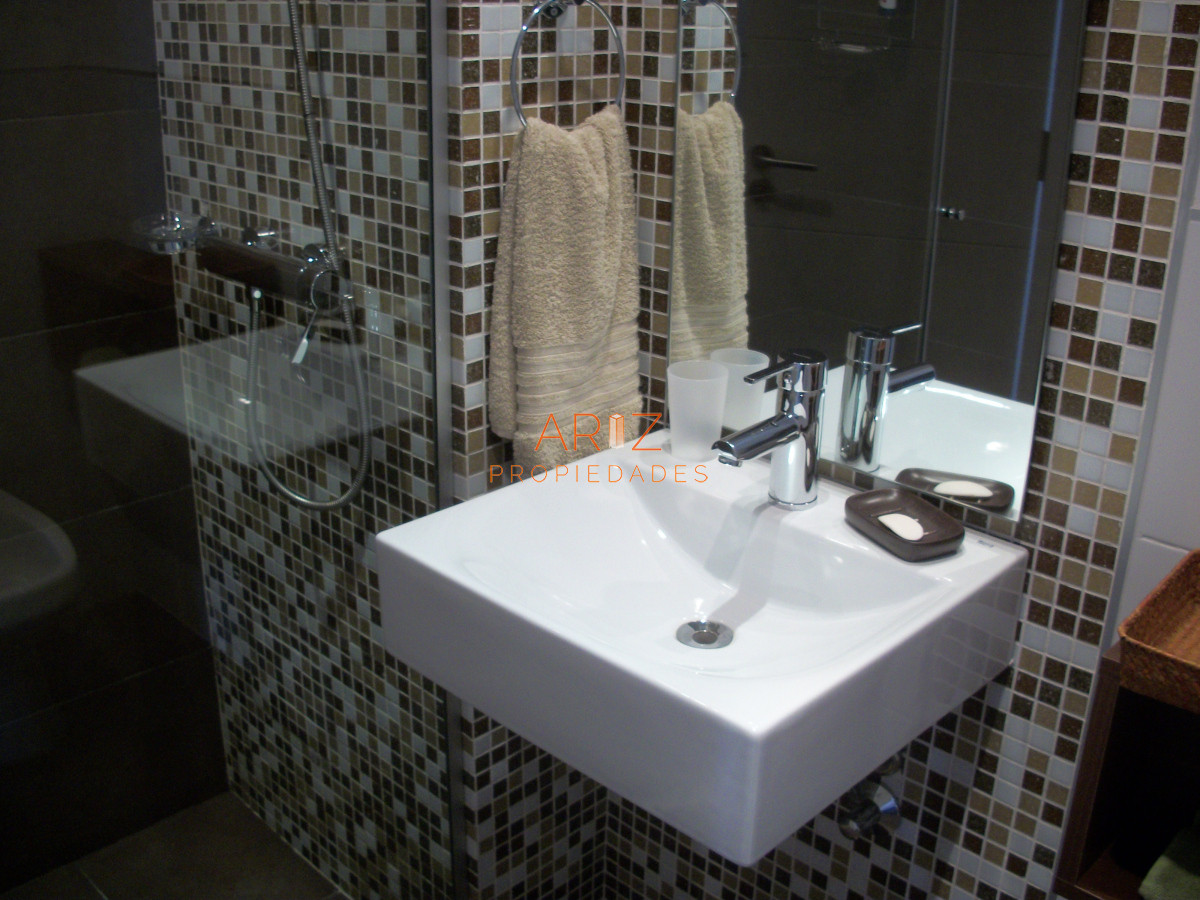 Apartamento ID.2338 - VENTA MUY BUEN PRECIO 2 DORMITORIOS Y MEDIO FOREST TOWER 