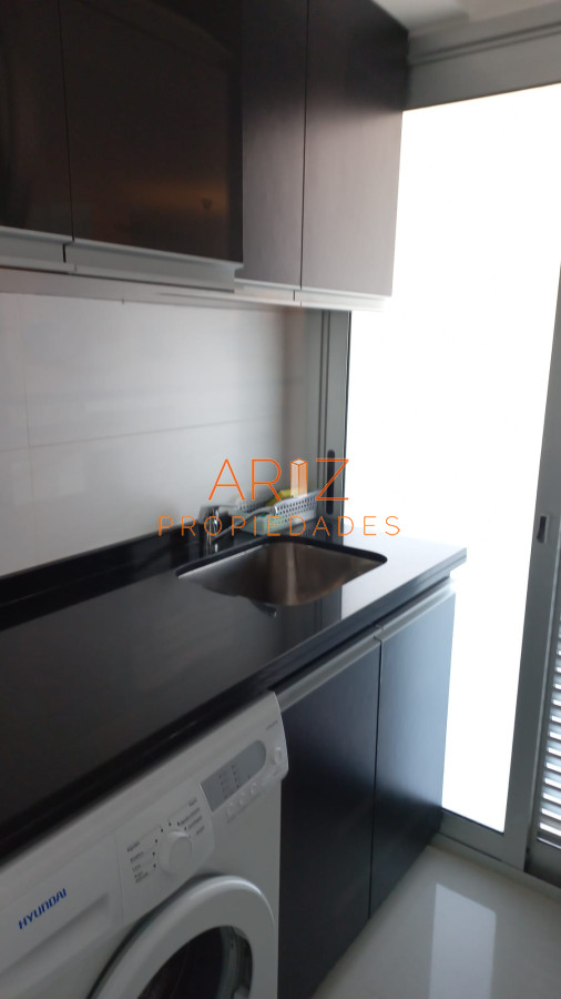 Apartamento ID.2160 - Hermoso apartamento con vista a Playa Brava GRANDES AMBIENTES 3 SUITES PUNTA DEL ESTE