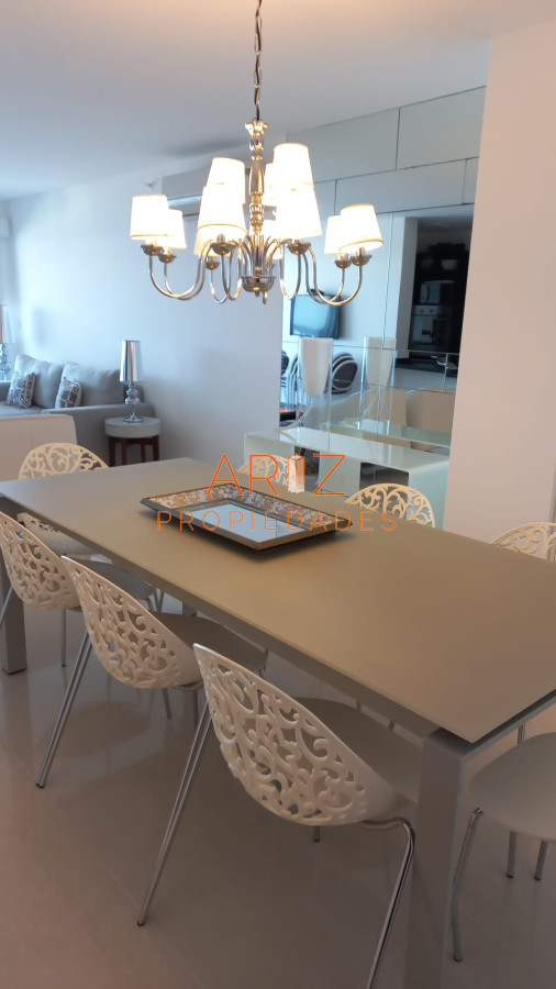 Apartamento ID.2160 - Hermoso apartamento con vista a Playa Brava GRANDES AMBIENTES 3 SUITES PUNTA DEL ESTE