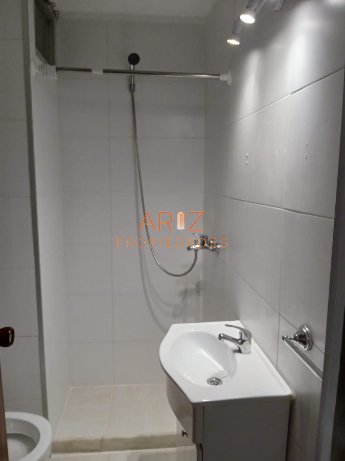 Apartamento ID.2120 - OPORTUNIDAD FRENTE AL MAR VENTA APARTAMENTO 1 DORMITORIO Y MEDIO BRAVA PUNTA DEL ESTE