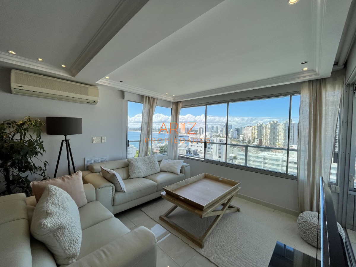 Apartamento ID.2399 - VENTA APARTAMENTO PENINSULA PUNTA DEL ESTE 2 DORMITORIOS 2 BAÑOS VISTA A LA MANSA 