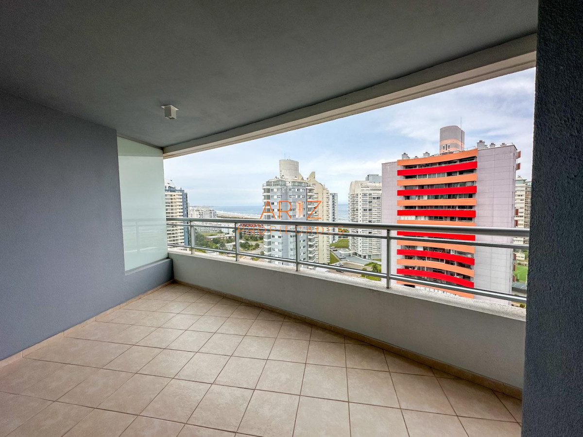 Apartamento ID.2132 - Apartamento en Punta del Este, Brava