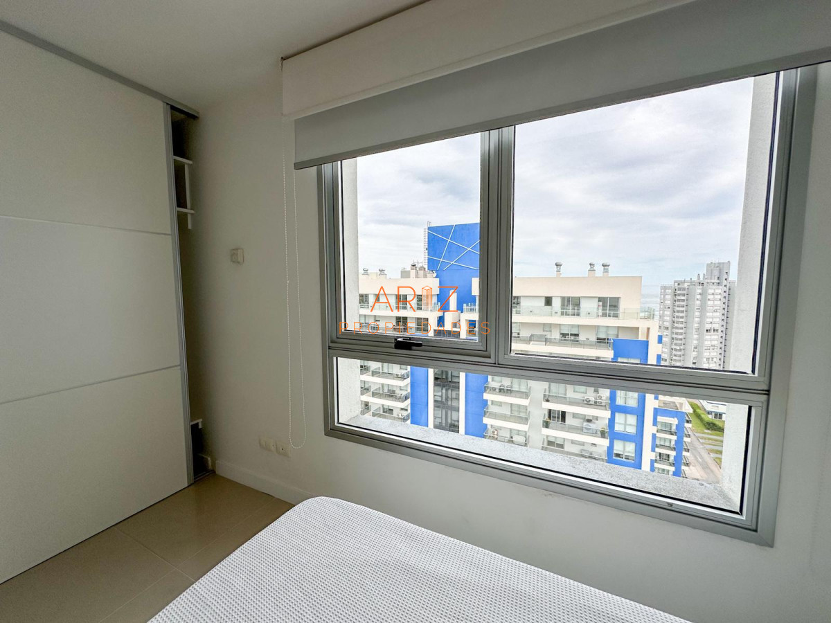 Apartamento ID.2144 - VENTA APARTAMENTO 3 DORMITORIOS 2 BAÑOS PUNTA DEL ESTE A PASOS DE LA BRAVA TODOS LOS SERVICIOS