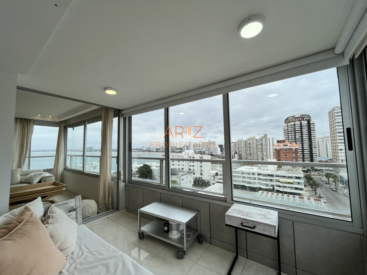 Apartamento ID.2399 - VENTA APARTAMENTO PENINSULA PUNTA DEL ESTE 2 DORMITORIOS 2 BAÑOS VISTA A LA MANSA 