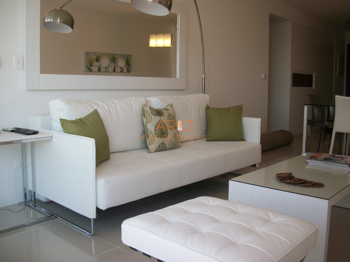 Apartamento ID.2338 - VENTA MUY BUEN PRECIO 2 DORMITORIOS Y MEDIO FOREST TOWER 