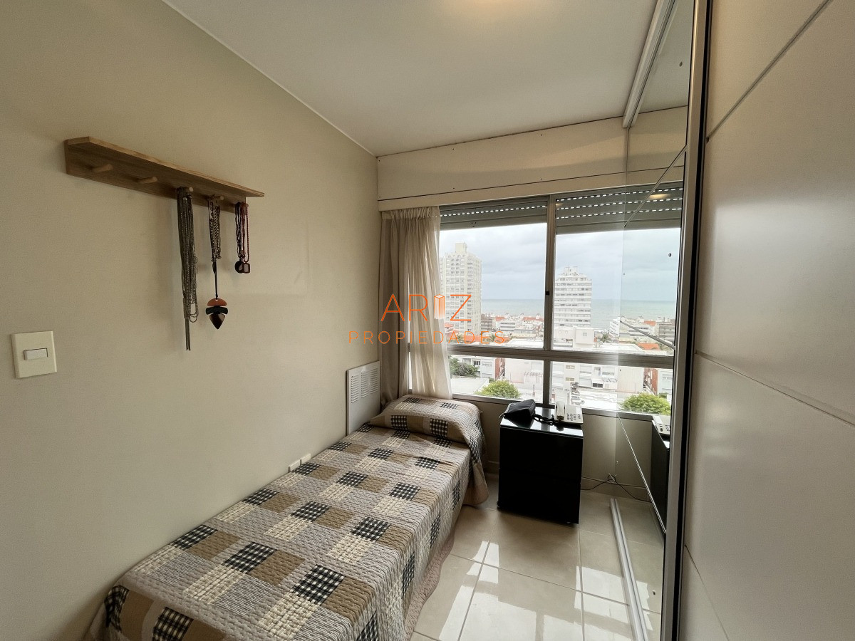 Apartamento ID.2399 - VENTA APARTAMENTO PENINSULA PUNTA DEL ESTE 2 DORMITORIOS 2 BAÑOS VISTA A LA MANSA 