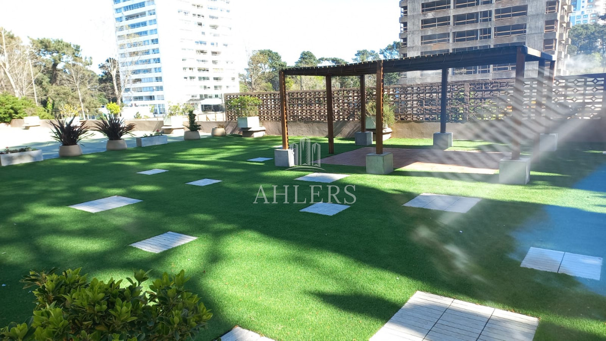 Apartamento ID.294 - Venta apartamento a nuevo 3 dormitorios. Punta del Este