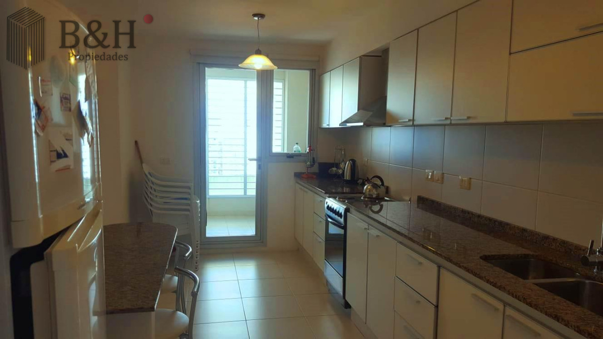 Apartamento ID.4555 - Apartamento - Playa Brava Parada 3