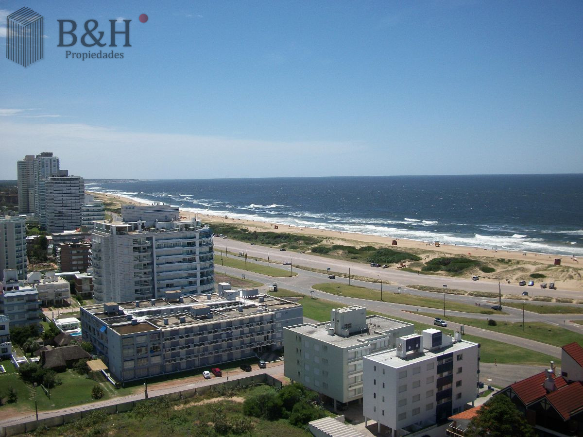 Brava - GoPunta - Portal Inmobiliario de Punta del Este - Maldonado