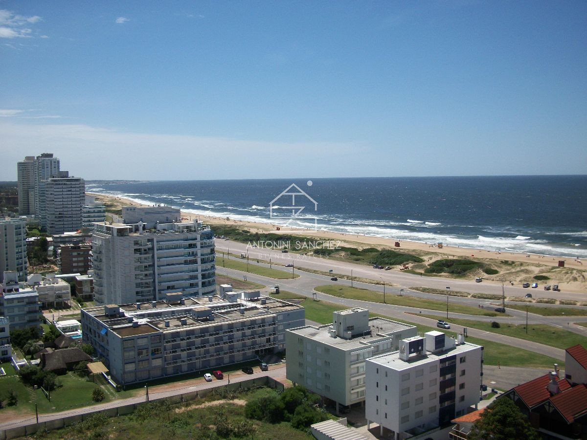 Apartamento ID.2028 - Apartamento - Playa Brava Parada 3