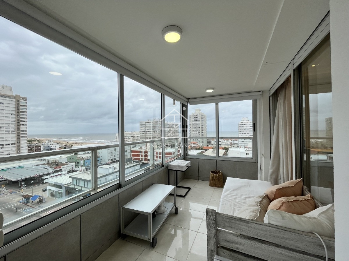 Apartamento ID.2437 - Venta Apartamento 2 Dormitorios Punta del Este