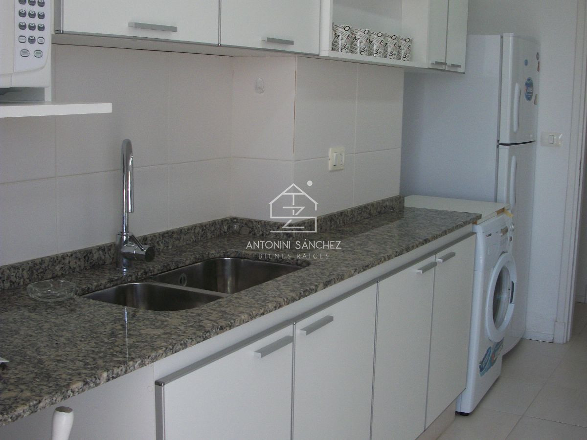 Apartamento ID.2029 - Apartamento, Playa Brava 3 dormitorios y 3 baños 