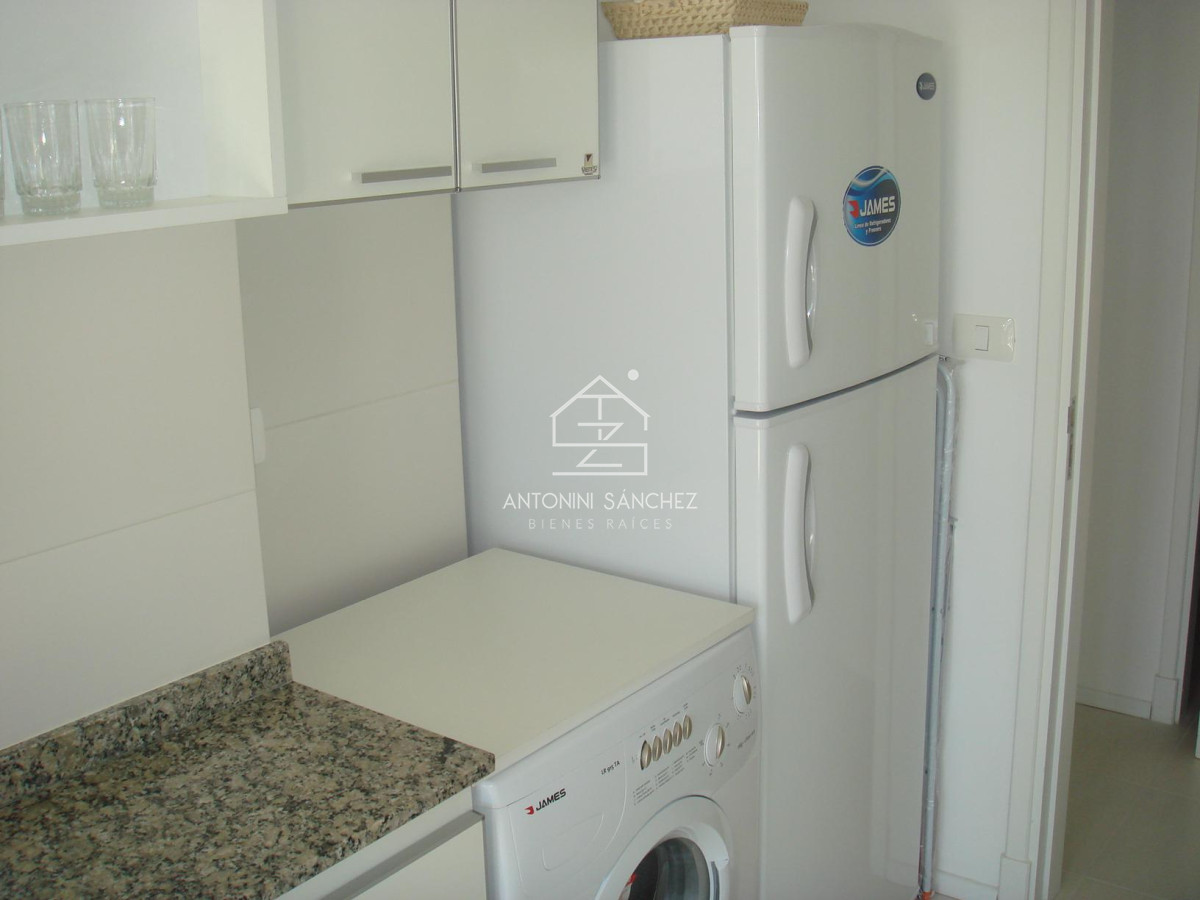 Apartamento ID.2029 - Apartamento, Playa Brava 3 dormitorios y 3 baños 