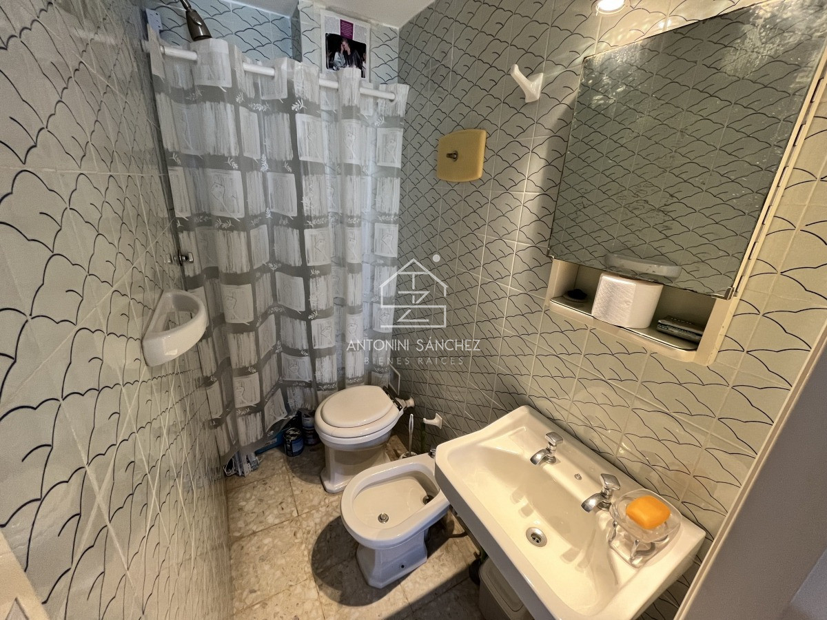 Apartamento ID.2437 - Venta Apartamento 2 Dormitorios Punta del Este