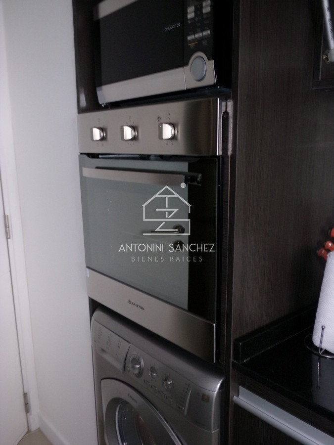 Apartamento ID.2420 - Venta Apartamento 3 Dormitorios Punta del Este 