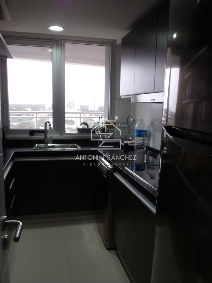 Apartamento ID.2420 - Venta Apartamento 3 Dormitorios Punta del Este 