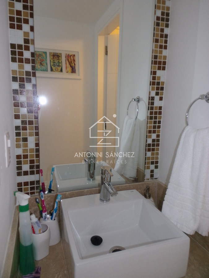 Apartamento ID.2420 - Venta Apartamento 3 Dormitorios Punta del Este 