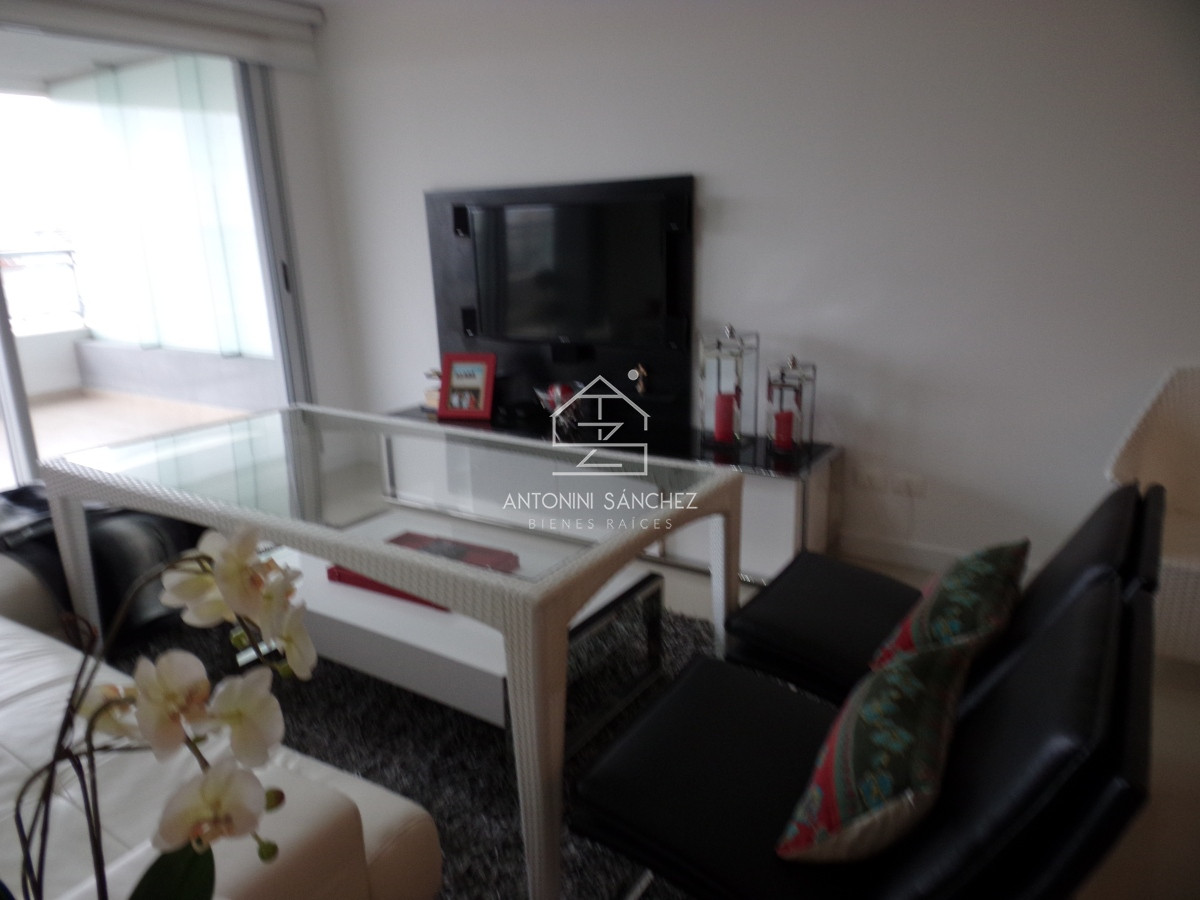 Apartamento ID.2420 - Venta Apartamento 3 Dormitorios Punta del Este 