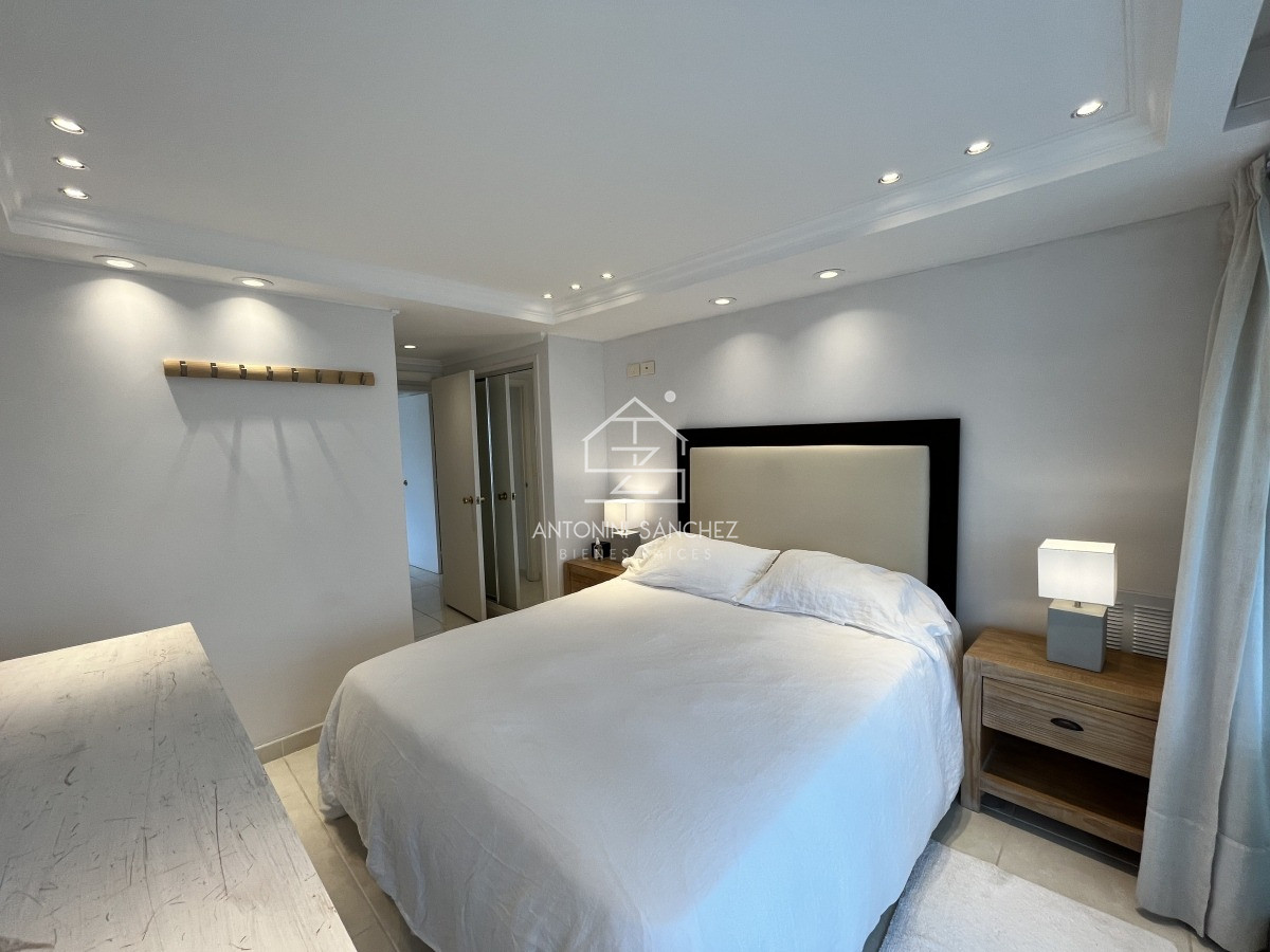 Apartamento ID.2437 - Venta Apartamento 2 Dormitorios Punta del Este
