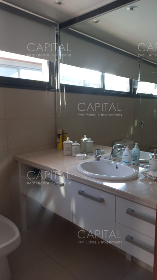 Apartamento ID.35729 - Marigot Brava Apartamento - Playa Brava 4 dorm 4 baños + toilette