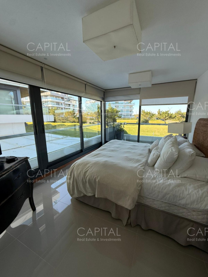 Apartamento ID.35729 - Marigot Brava Apartamento - Playa Brava 4 dorm 4 baños + toilette