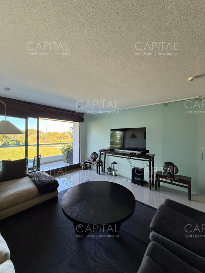 Apartamento ID.35729 - Marigot Brava Apartamento - Playa Brava 4 dorm 4 baños + toilette