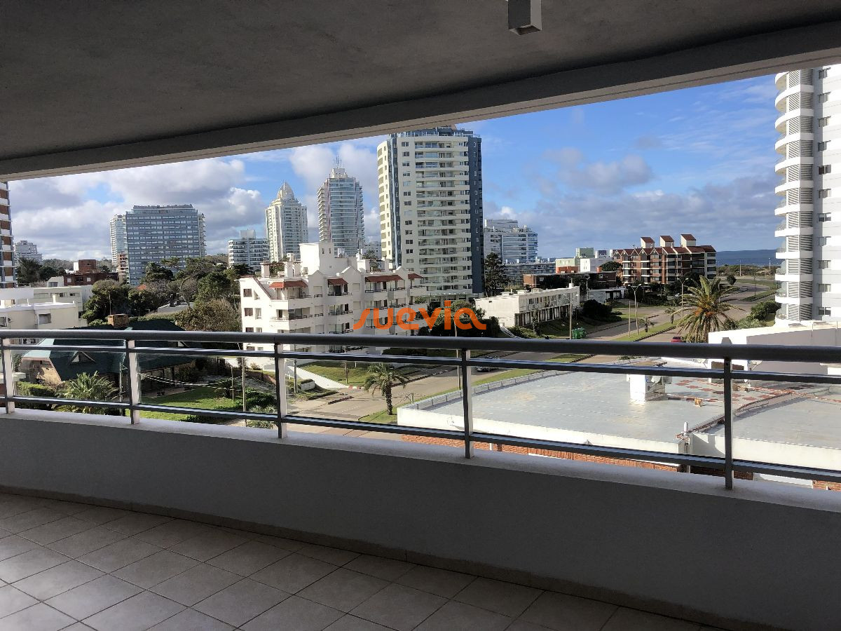 Brava - GoPunta - Portal Inmobiliario de Punta del Este - Maldonado