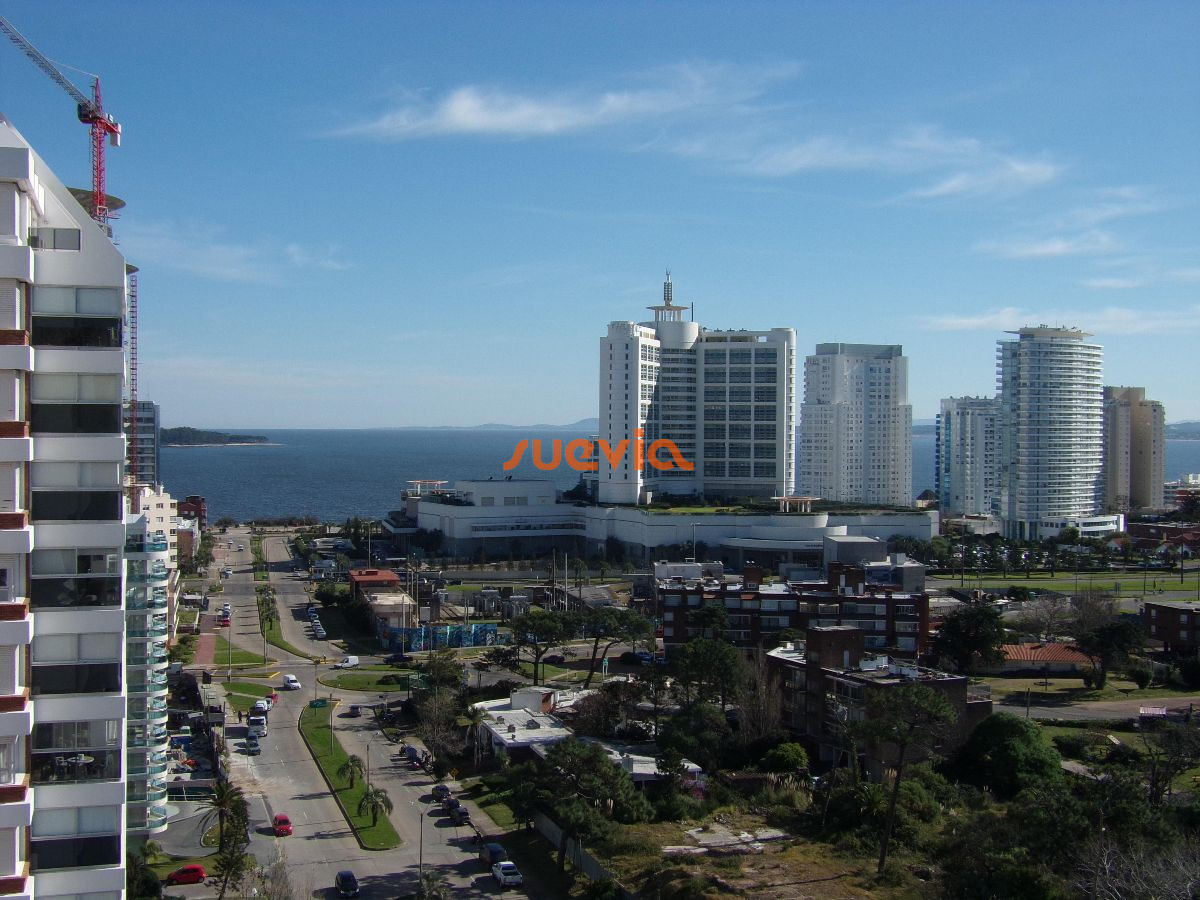 Brava - GoPunta - Portal Inmobiliario de Punta del Este - Maldonado