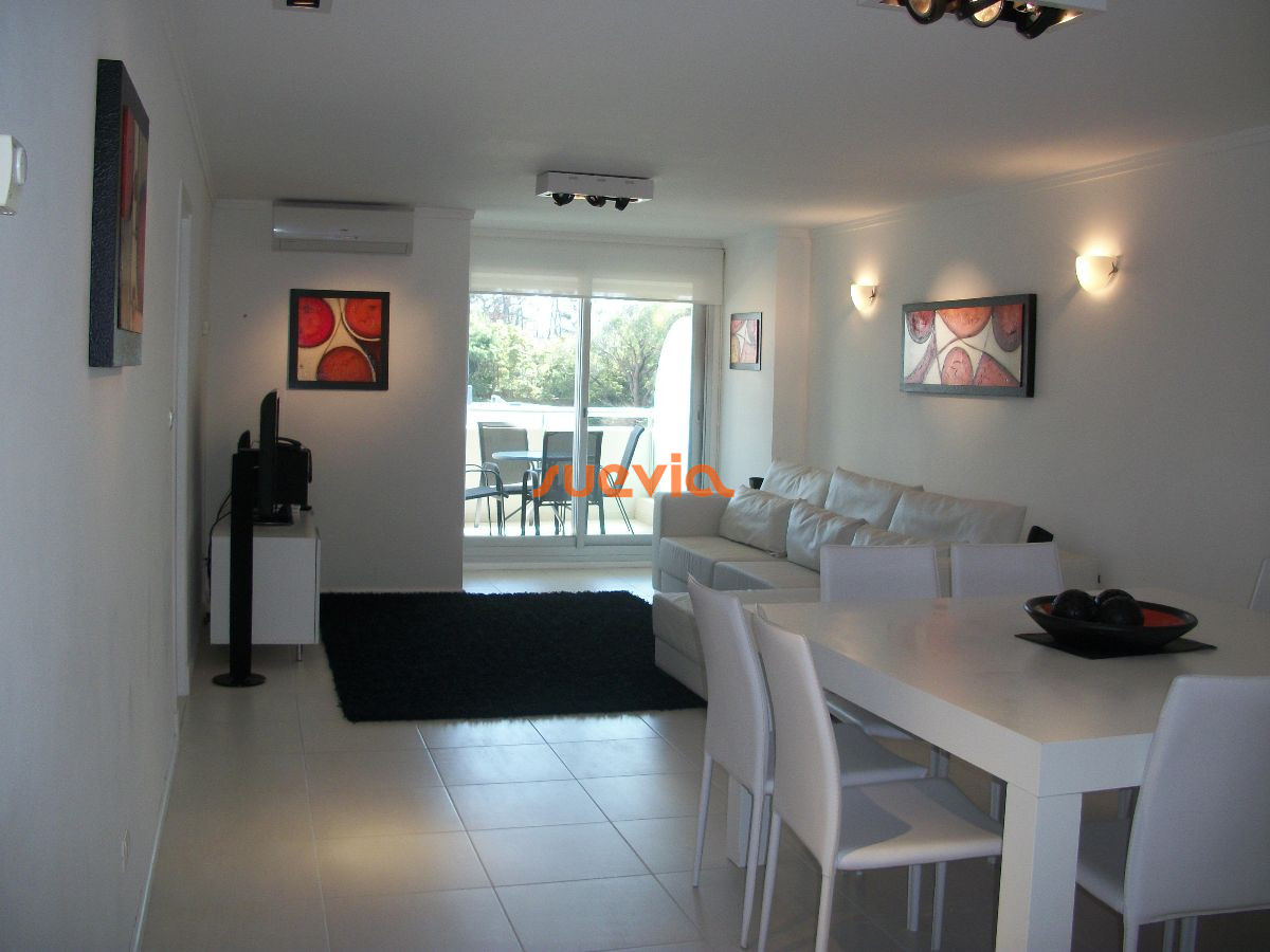 Departamento - Playa Brava