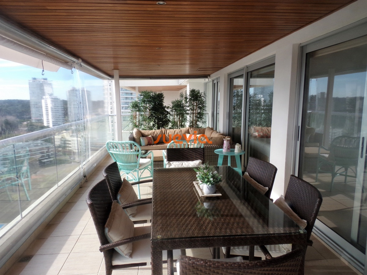 Brava - GoPunta - Portal Inmobiliario de Punta del Este - Maldonado