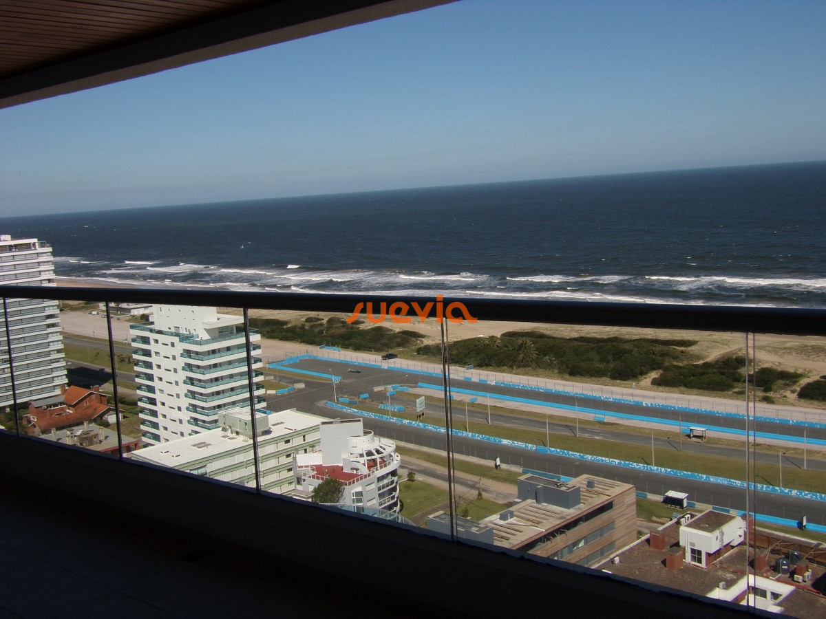 Brava - GoPunta - Portal Inmobiliario de Punta del Este - Maldonado