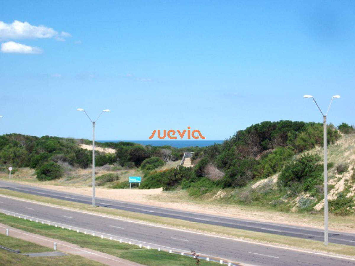 Apartamento en Punta del Este, Brava