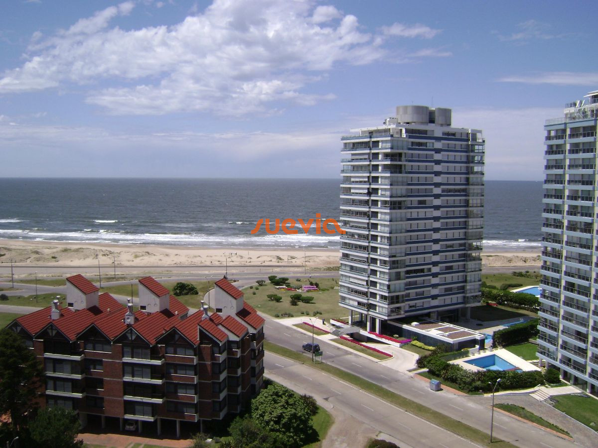 Brava - GoPunta - Portal Inmobiliario de Punta del Este - Maldonado