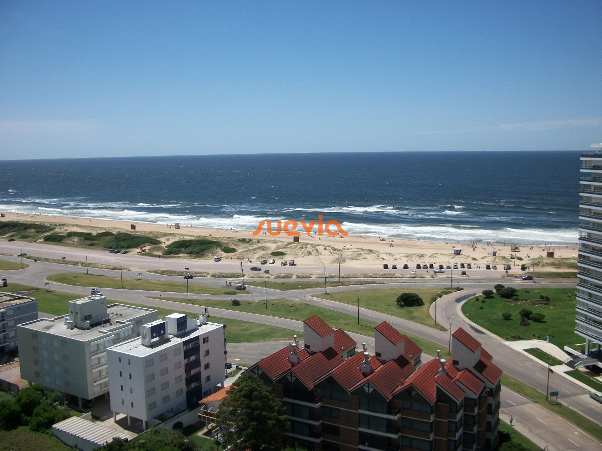 Brava - GoPunta - Portal Inmobiliario de Punta del Este - Maldonado